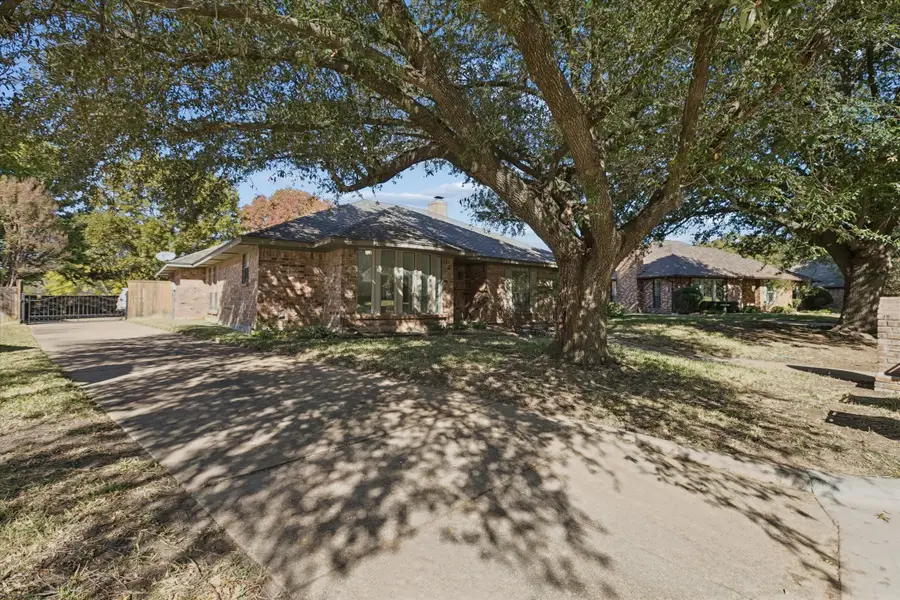 5421 Dana Point Drive, Arlington, TX 76017 - Image #3