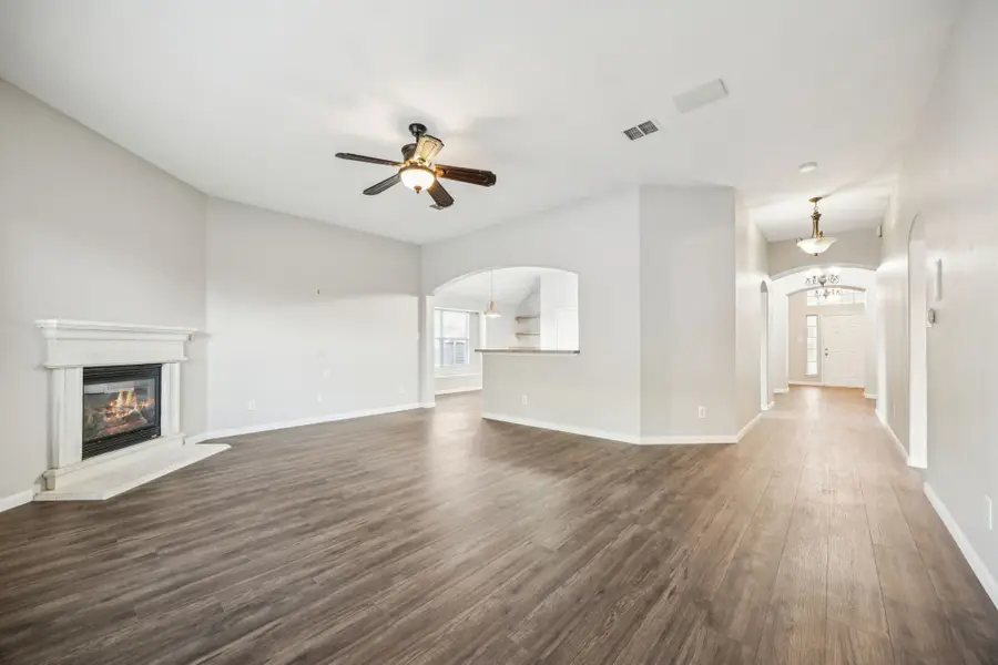 10310 Saint Georges Drive, Rowlett, TX 75089 - Image #2