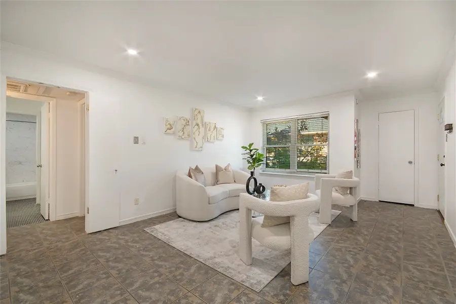 7712 Royal Lane #209, Dallas, TX 75230 - Image #3