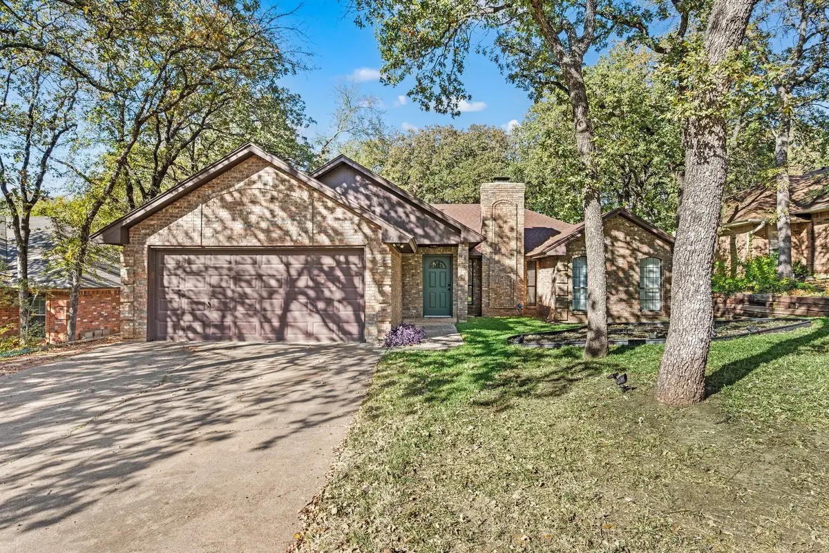 6737 Inwood Drive, North Richland Hills, TX 76182 - Image #1