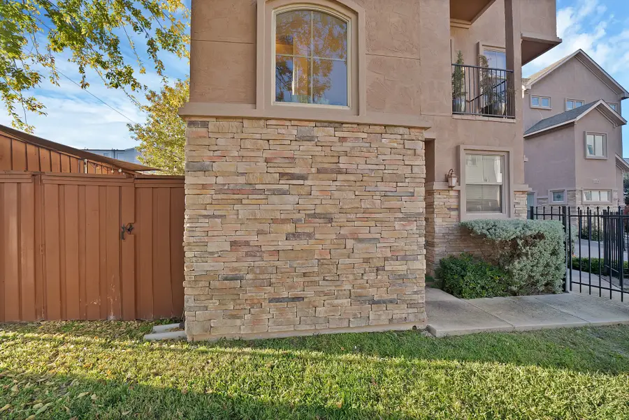 4515 Lafayette Street #1, Dallas, TX 75204 - Image #3