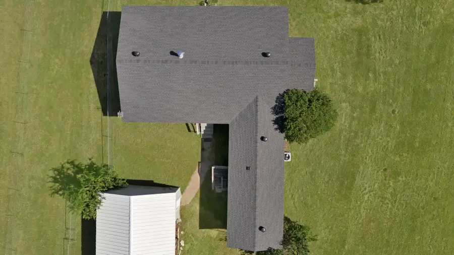 201 Fox Run Road, Cleburne, TX 76033 - Image #2