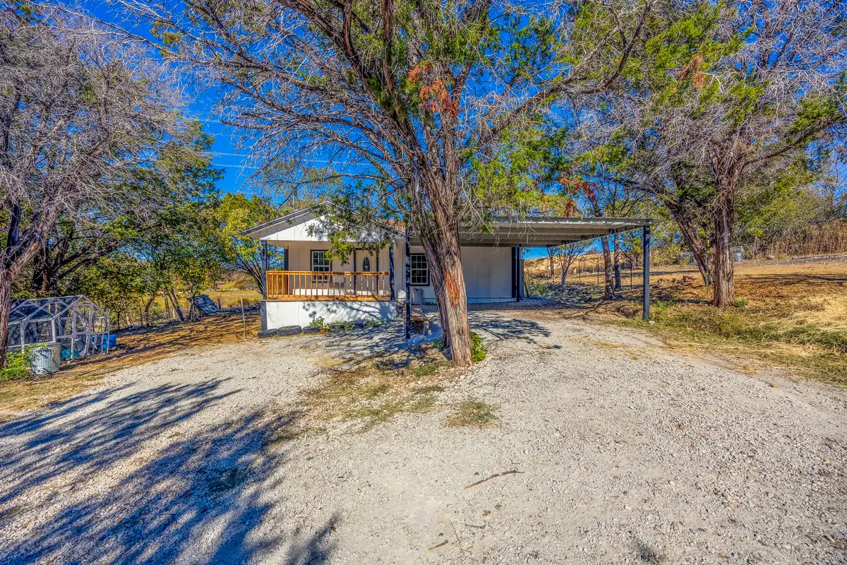 3006 Wagon Train Trail, Granbury, TX 76048 - Image #1