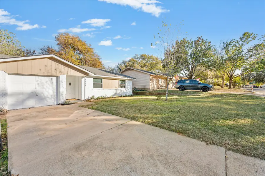 7120 Payte Lane, North Richland Hills, TX 76182 - Image #2