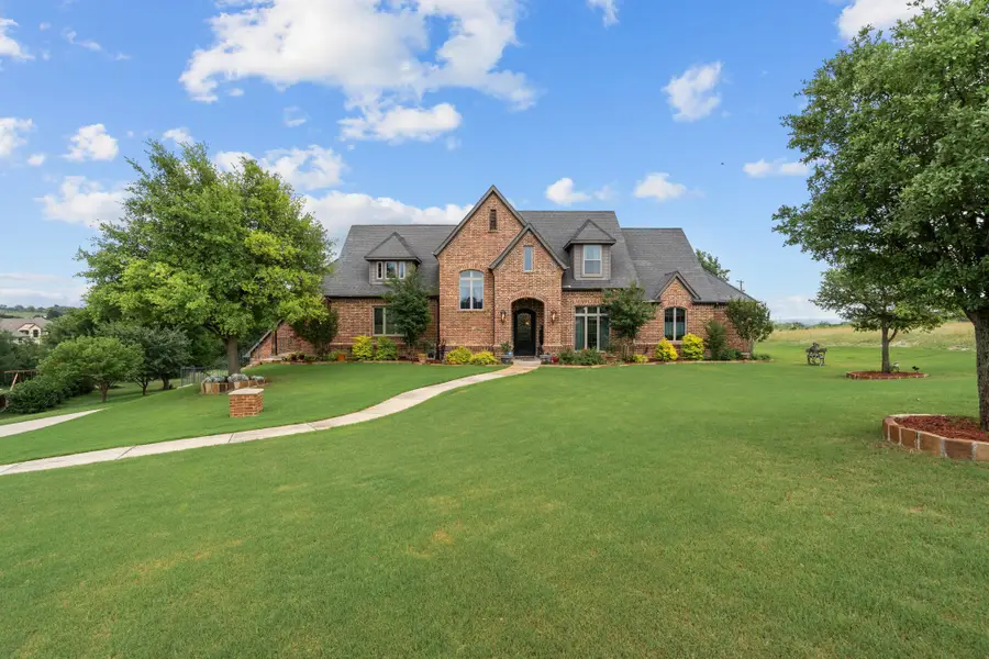 12717 Bella Sereno Court, Fort Worth, TX 76126 - Image #2
