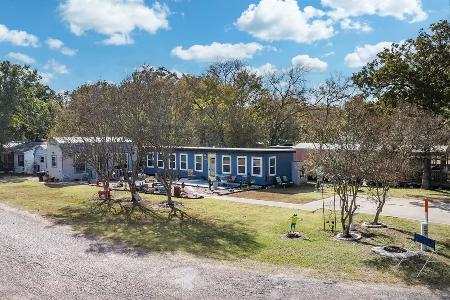 205 Scott Lane, Mabank, TX 75156 - Image #2