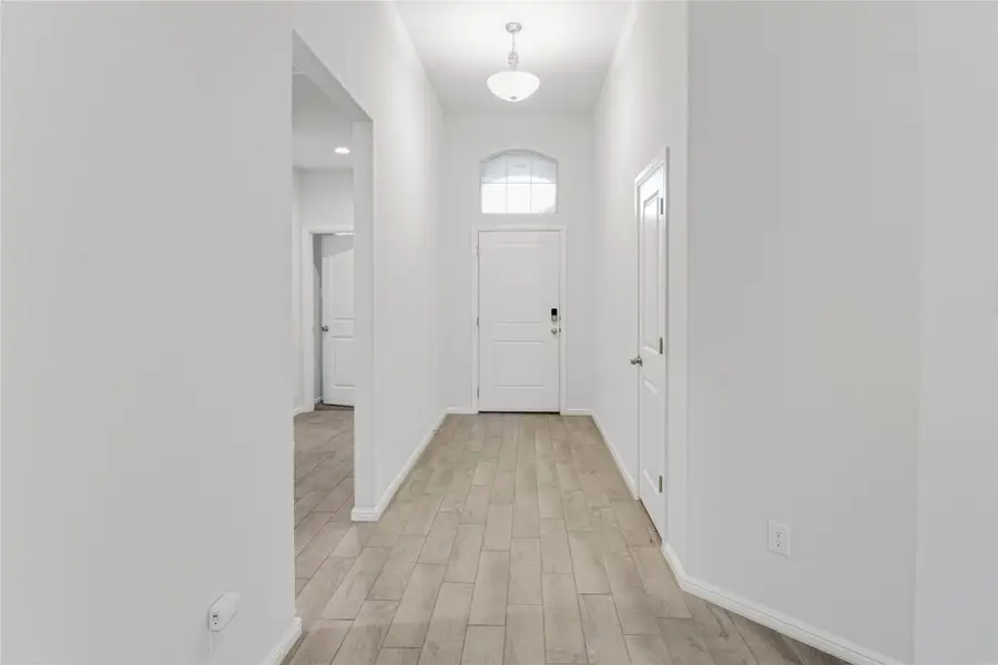 6220 Blacksmith Avenue, Fort Worth, TX 76179 - Image #2