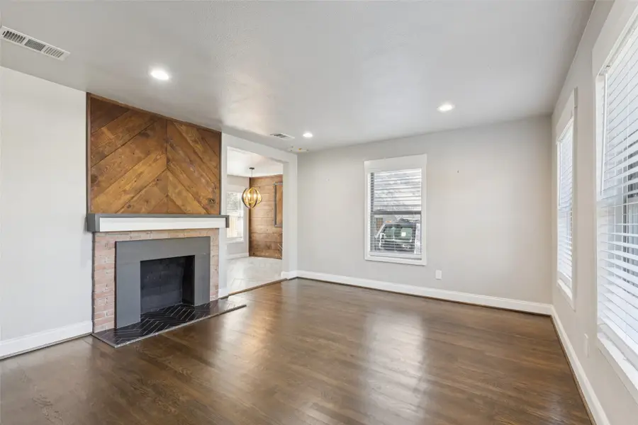 322 Beckleywood Boulevard, Dallas, TX 75224 - Image #3