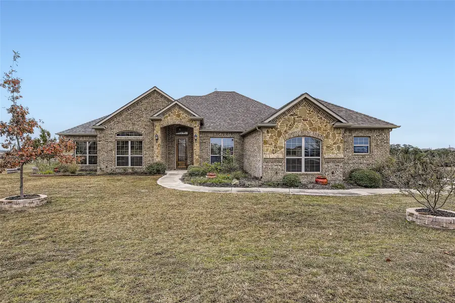 117 Deer Grove Trail, Azle, TX 76020 - Image #2