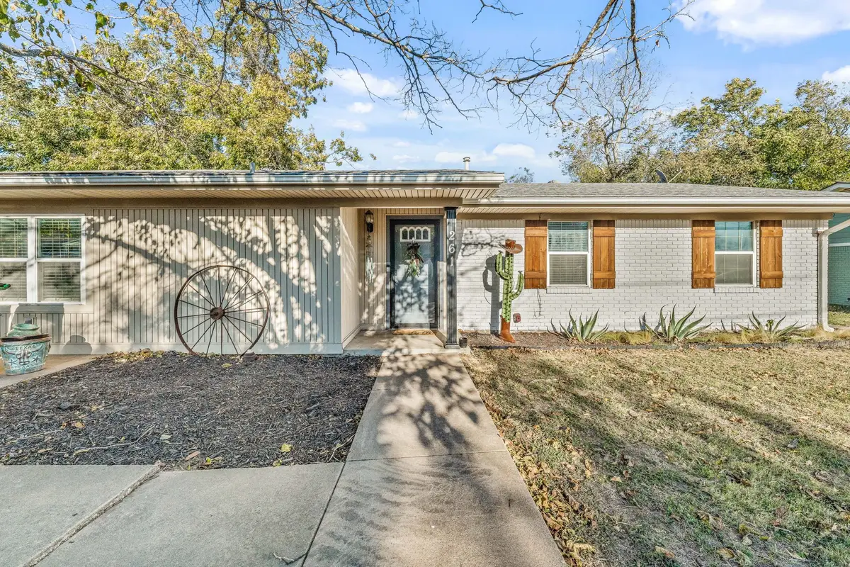 261 Barker Street, Stephenville, TX 76401 - Image #1