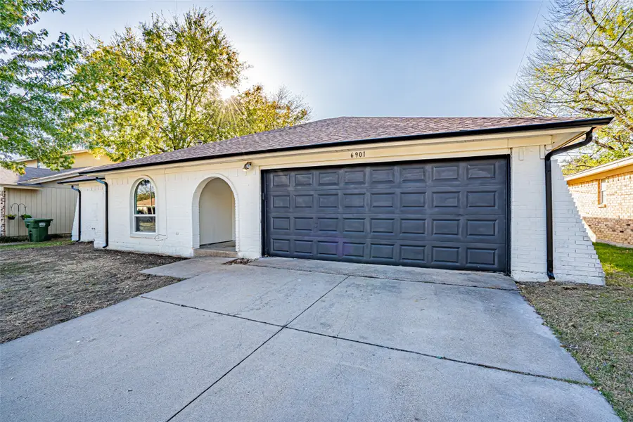 6901 Bennington Drive, Watauga, TX 76148 - Image #3