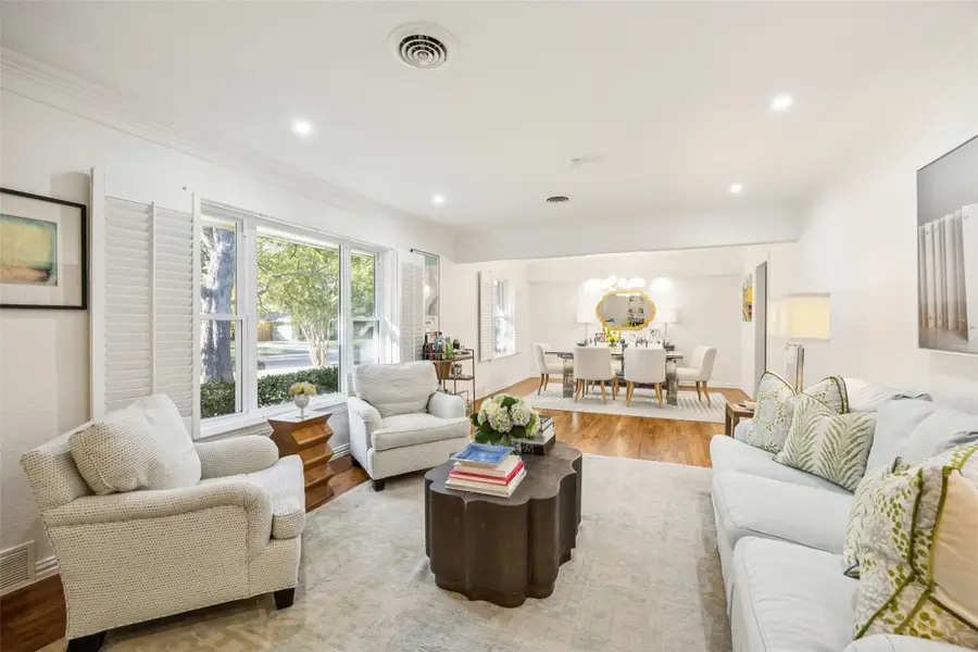 4035 Alta Vista Lane, Dallas, TX 75229 - Image #3