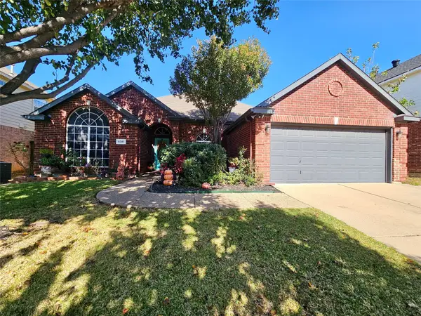 8381 Everglades Circle, Fort Worth, TX 76137