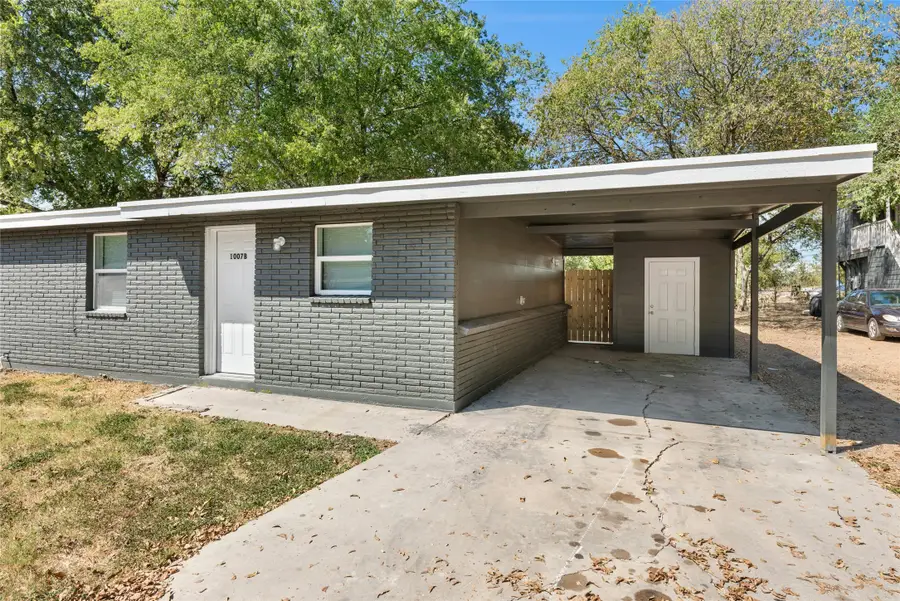1011 Hackberry Street #A/B, San Marcos, TX 78666 - Image #3