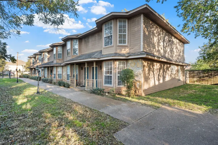 2009 S 10th Street #6, Waco, TX 76706 - Image #2