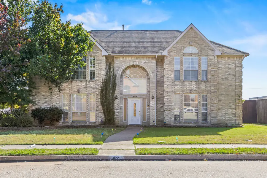 822 Sycamore Creek Road, Allen, TX 75002 - Image #2