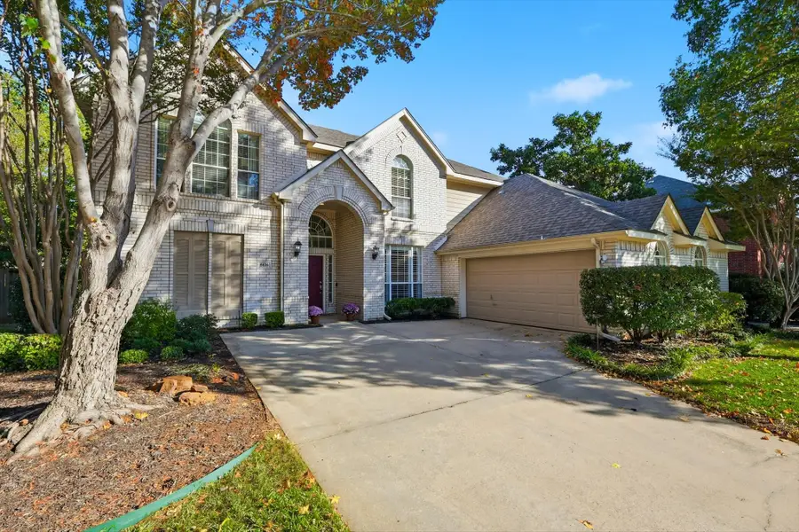 8436 Parkdale Drive, North Richland Hills, TX 76182 - Image #2