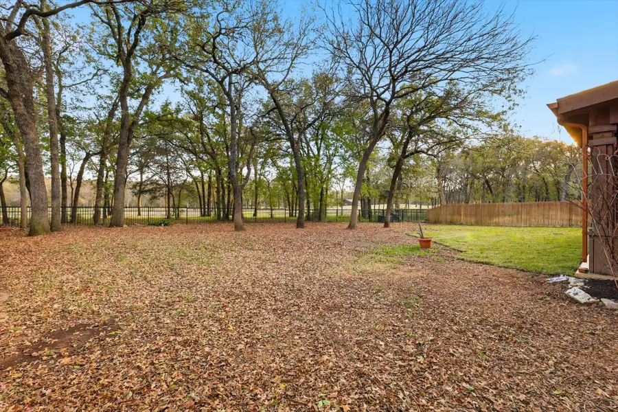 1622 Forest Bend Lane, Keller, TX 76248 - Image #2
