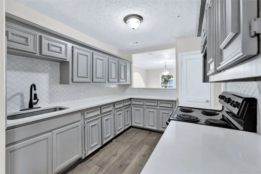 1414 Aton Street, Dallas, TX 75208 - Image #2