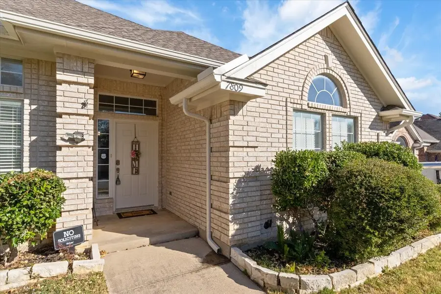 7809 Hightower Drive, North Richland Hills, TX 76182 - Image #3
