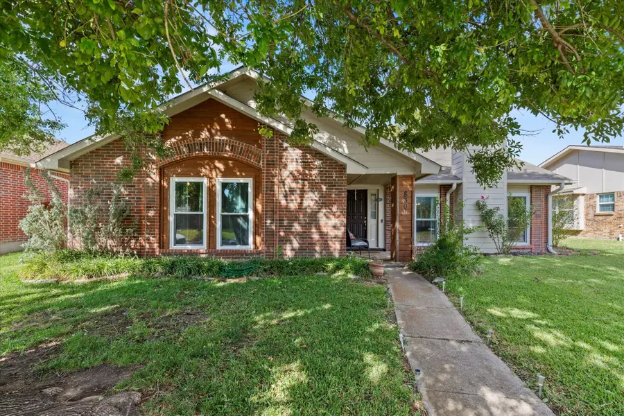 8301 Kensington Drive, Rowlett, TX 75088 - Image #2