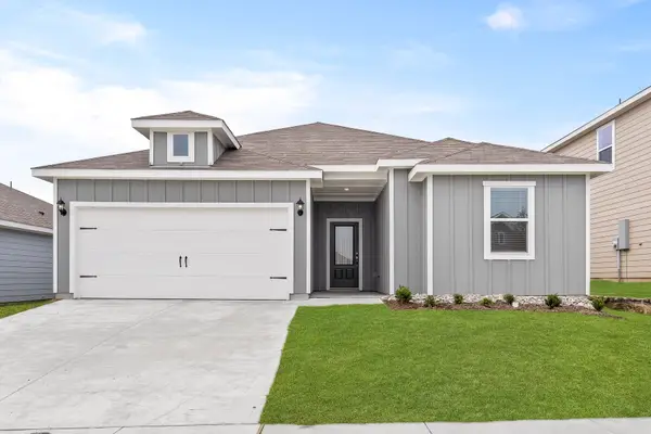 10125 Throttle Lane, Fort Worth, TX 76131