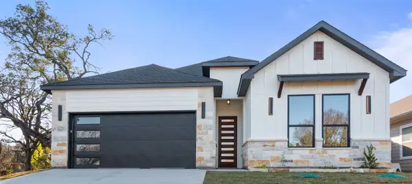 3632 Arrowhead Circle, Granbury, TX 76048