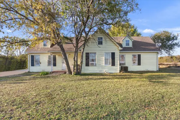 1601 E Texas Avenue, Mart, TX 76664