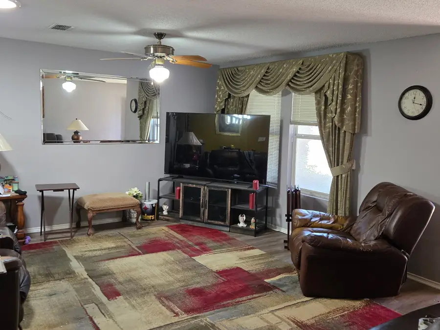 8729 Cove Meadow Lane, Fort Worth, TX 76123 - Image #2