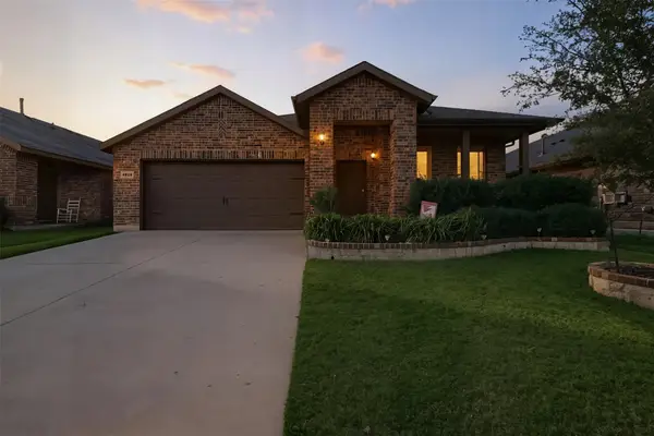 4829 Feltleaf Avenue, Crowley, TX 76036