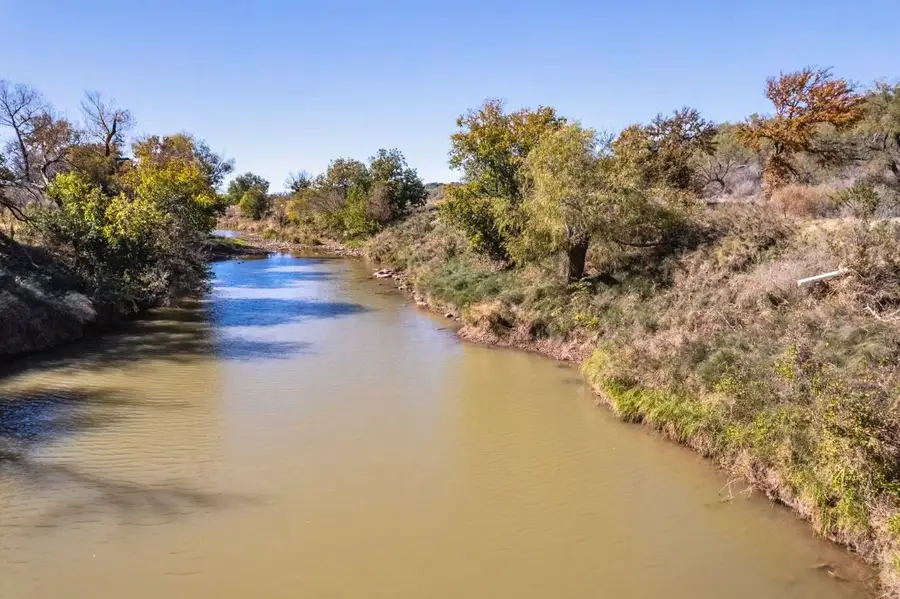 124 County Road 439, Brownwood, TX 76801 - Image #2