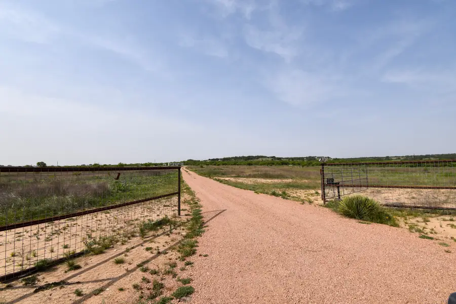 2315 Cr 472, Rochelle, TX 76872 - Image #2