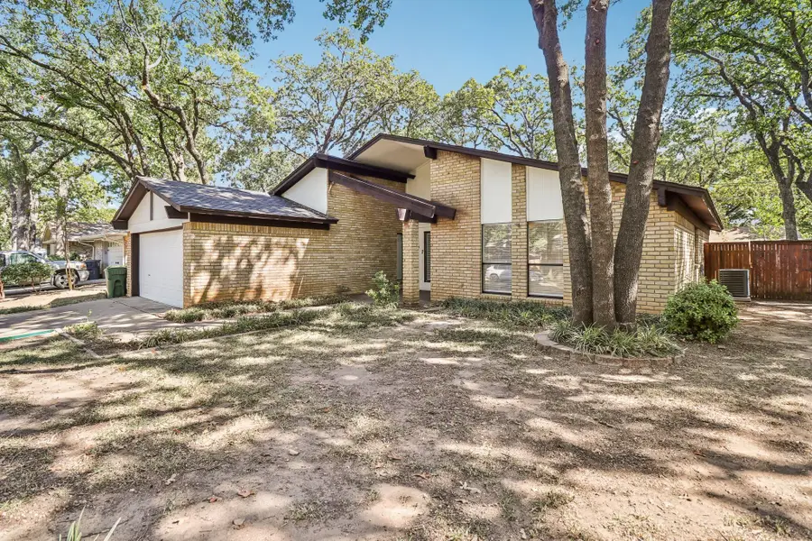 5507 Silver Bow Trail, Arlington, TX 76017 - Image #3