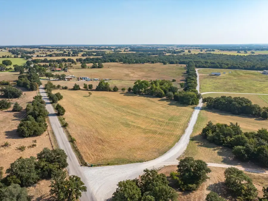 3270 Upper Montague Road, Bowie, TX 76230 - Image #3