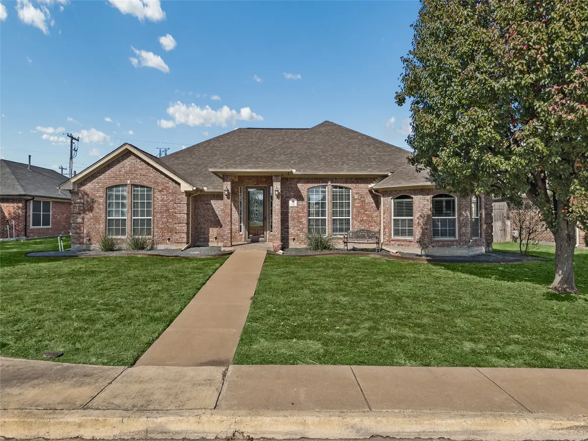 112 Santa Fe Trail, Waxahachie, TX 75165 - Image #1