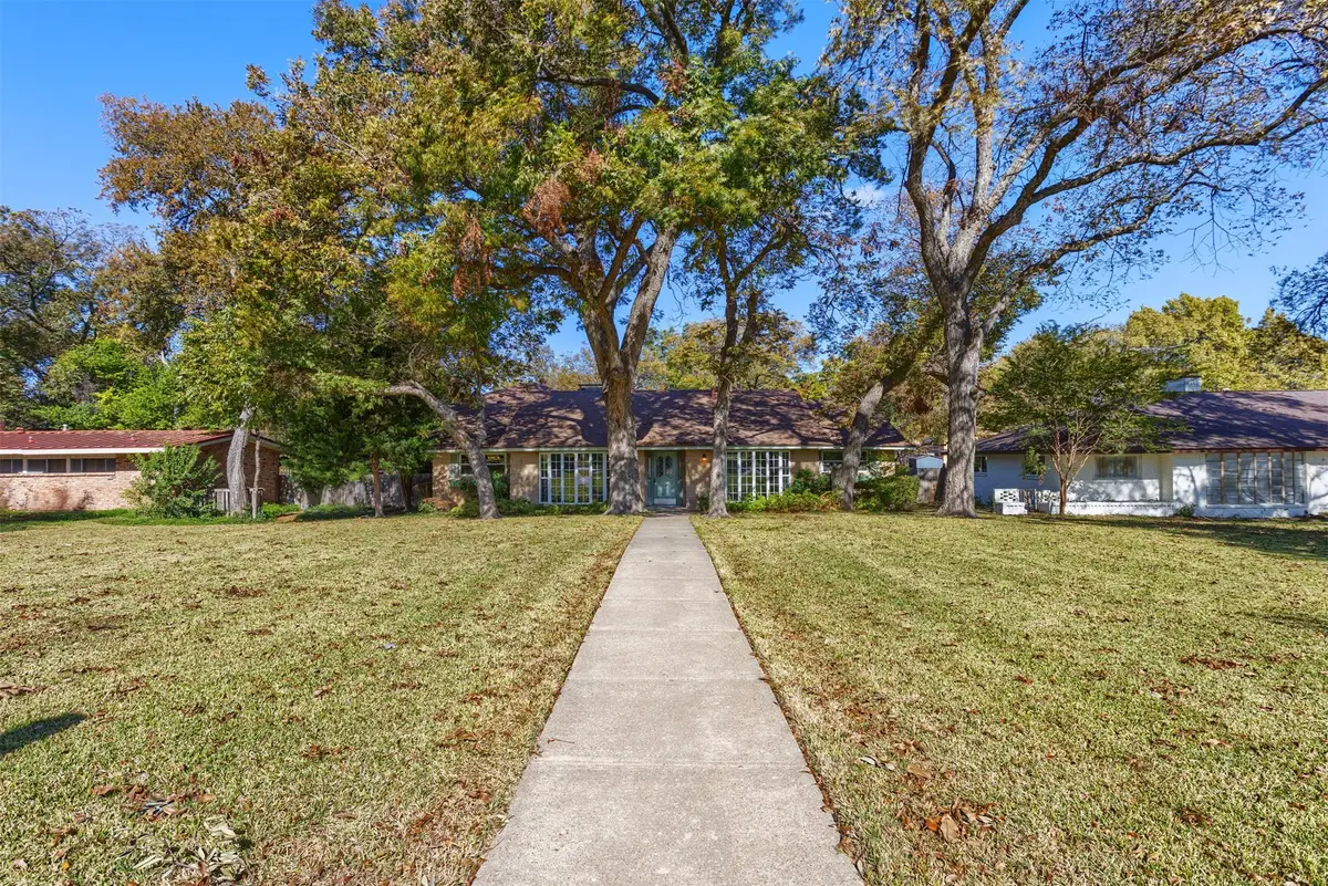 823 Brook Valley Lane, Dallas, TX 75232 - Image #1