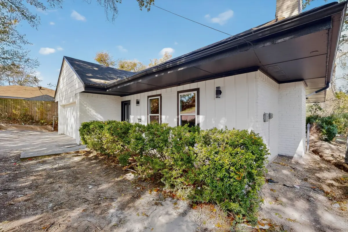 235 Softwood Drive, Duncanville, TX 75137 - Image #1