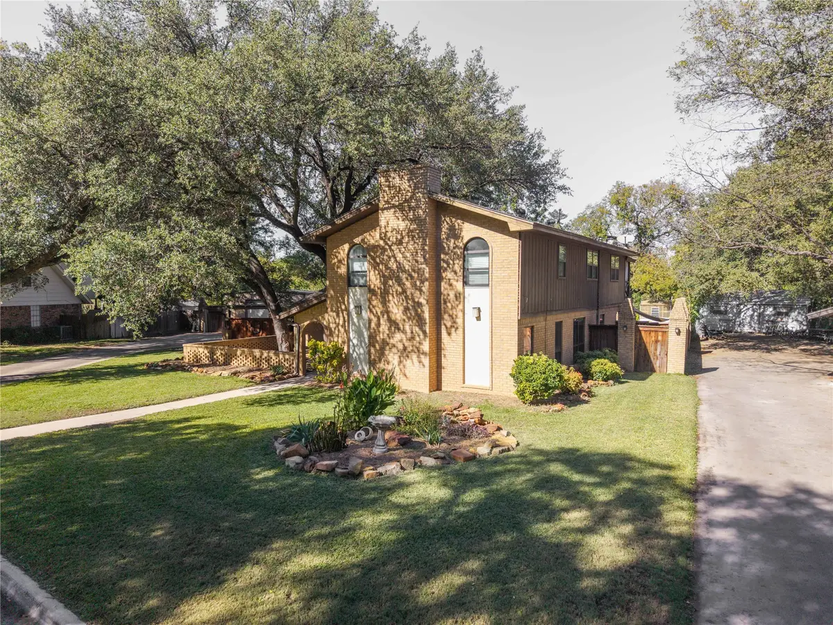 202 Quail Run, Brownwood, TX 76801 - Image #1