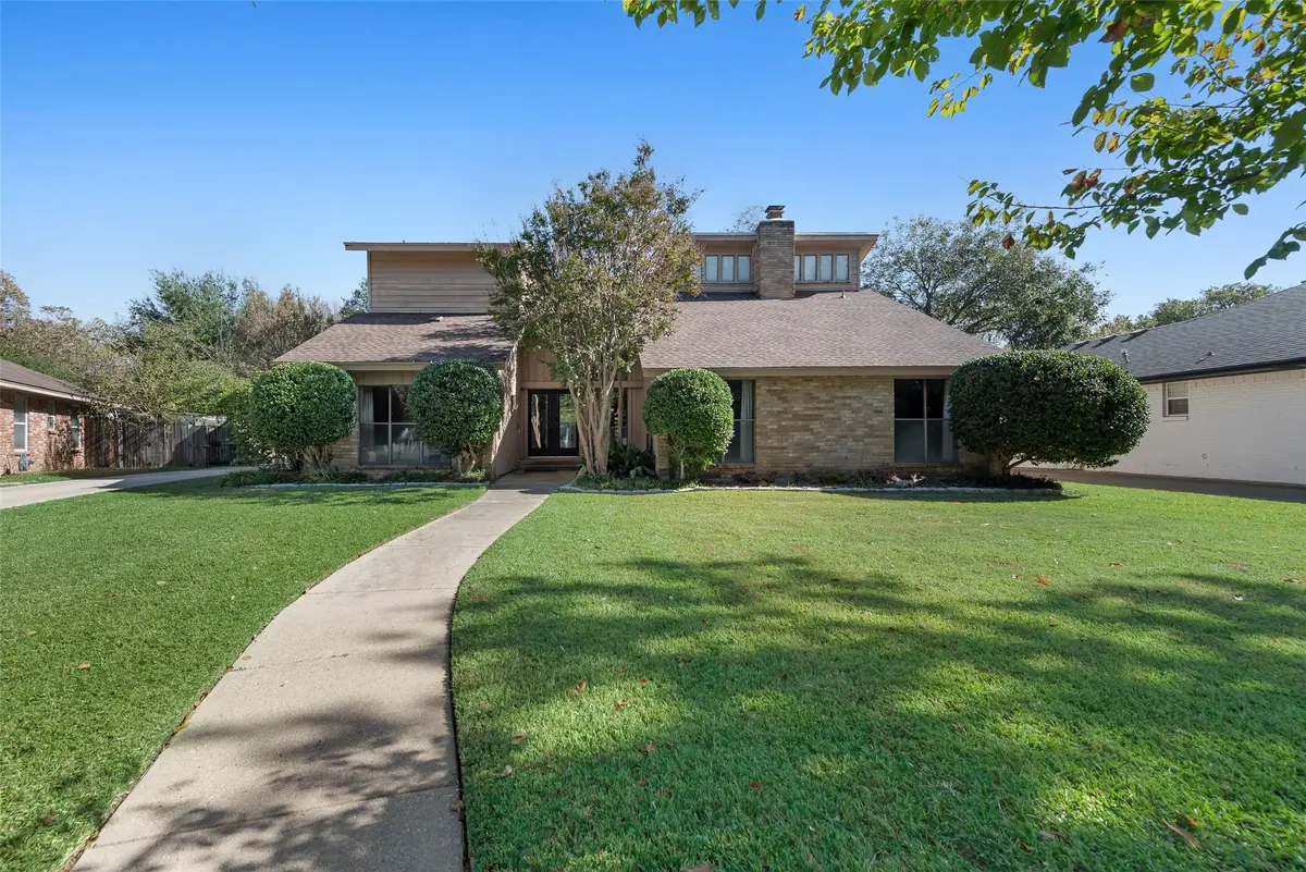 2203 Southcrest Drive, Arlington, TX 76013 - Image #1