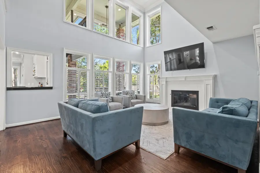 827 Knoll Manor Court, Cedar Hill, TX 75104 - Image #3