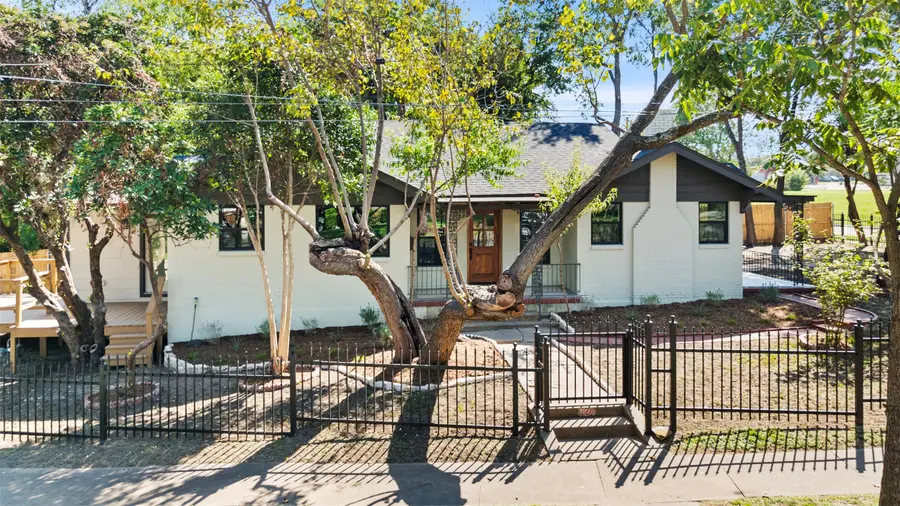 624 N Vernon Avenue, Dallas, TX 75208 - Image #2