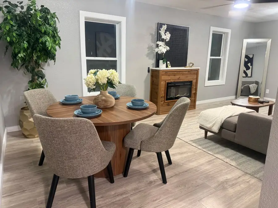 328 N Taylor Street, Gainesville, TX 76240 - Image #3