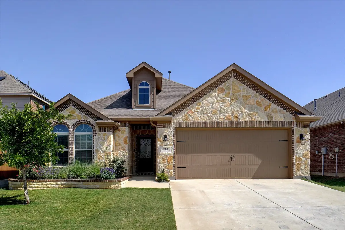 10809 Cobalt Drive, Aubrey, TX 76227 - Image #1