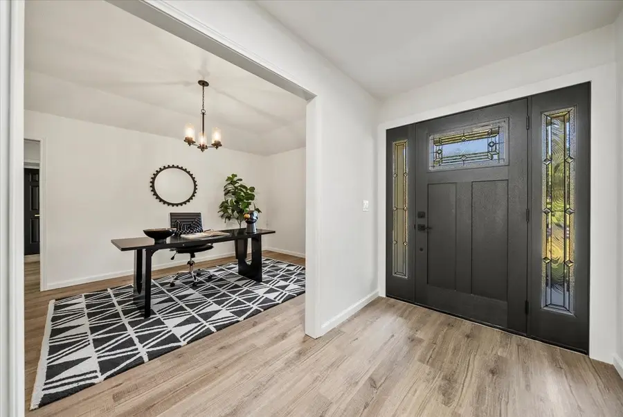 3609 Hidalgo Street, Irving, TX 75062 - Image #2