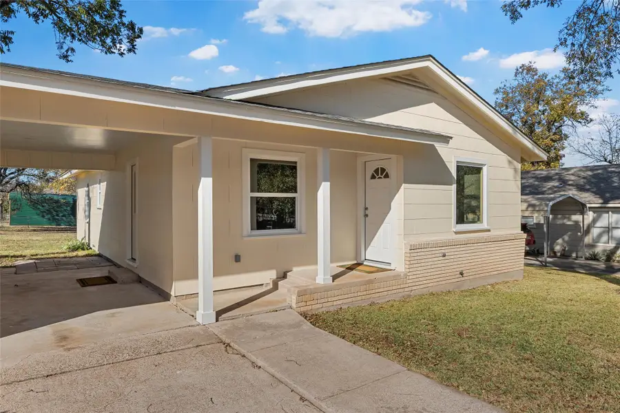 1413 W 13th Street, Clifton, TX 76634 - Image #3