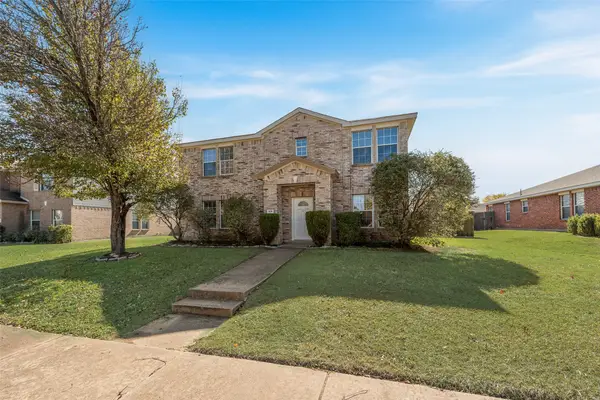 616 Jewelflower Drive, DeSoto, TX 75112