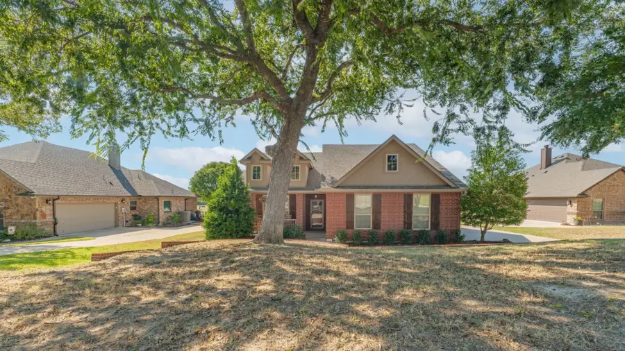 2045 Mason Pond Drive, Weatherford, TX 76085 - Image #3