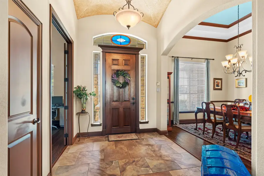 4801 Wild Stallion Court, Fort Worth, TX 76126 - Image #3