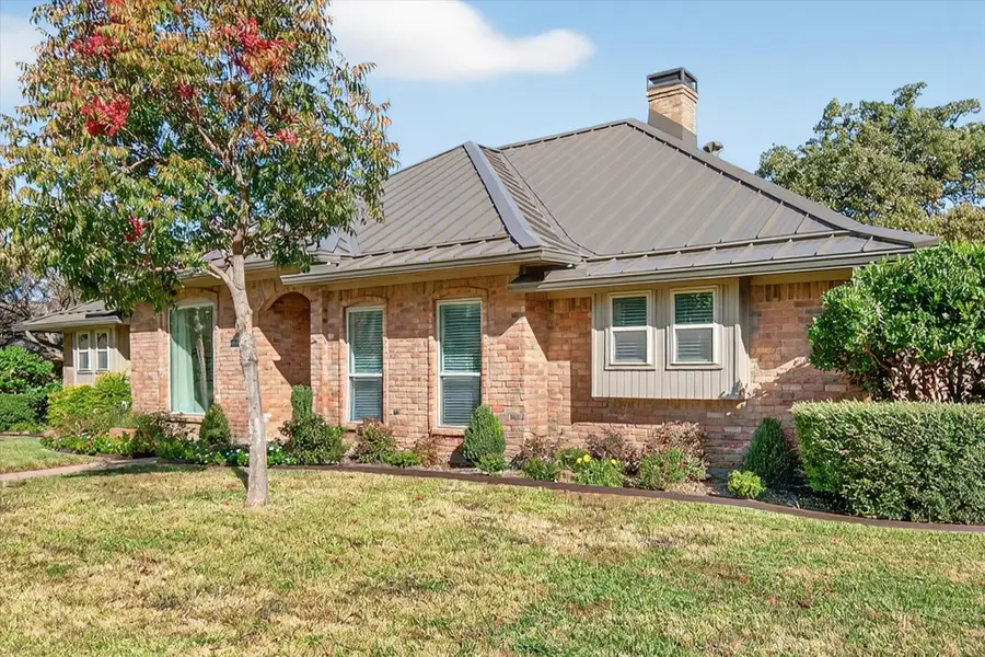 7009 Lake Louise Drive, Arlington, TX 76016 - Image #2