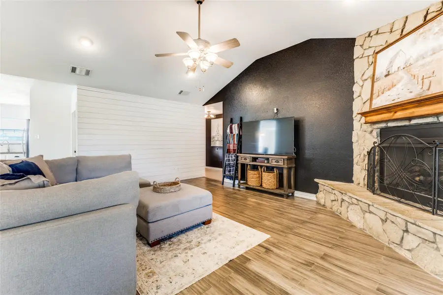 2011 Vz County Road 4123, Canton, TX 75103 - Image #3